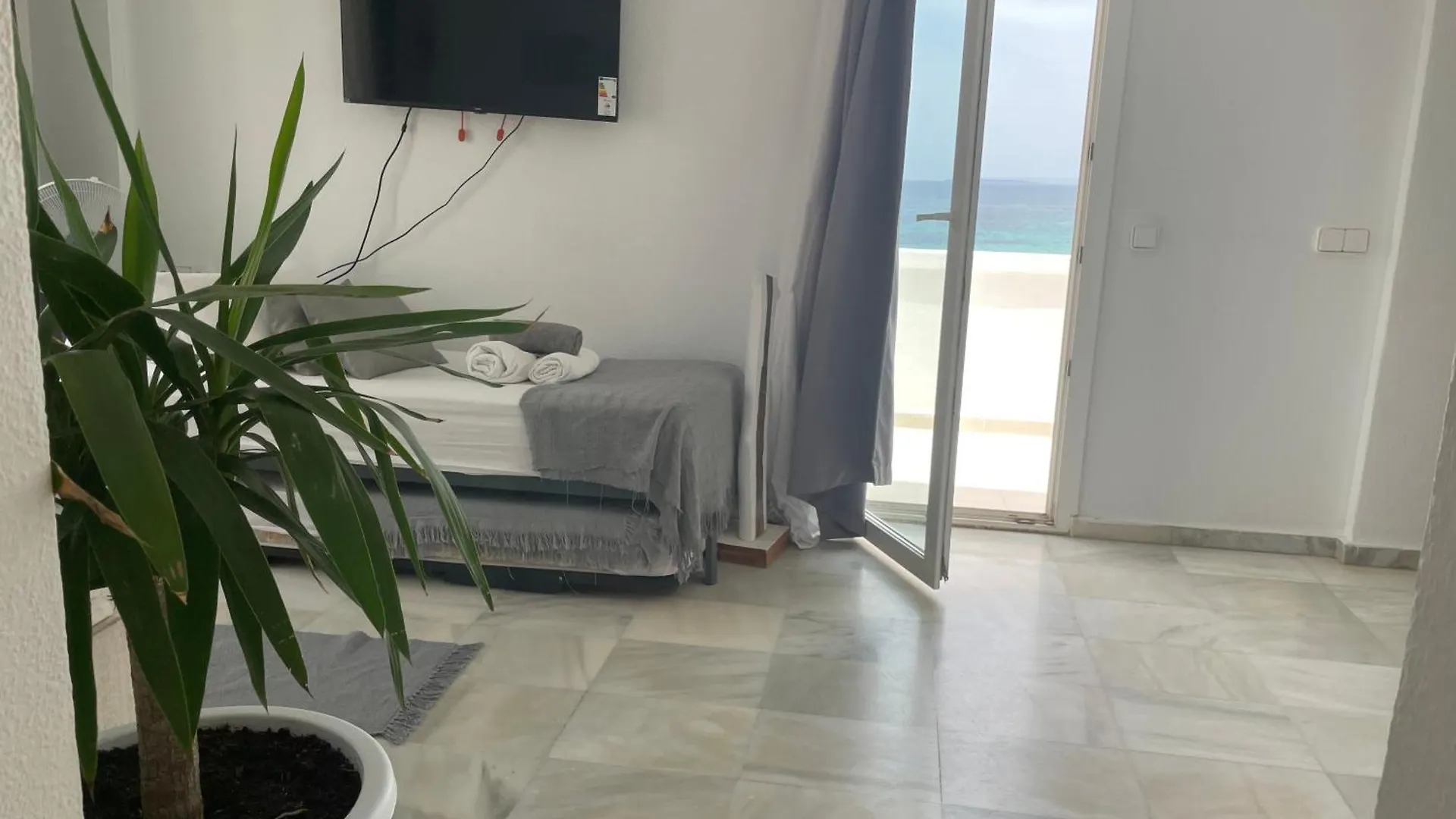 Bossa Bahamas Suites By Fergus Apartment Playa d'en Bossa